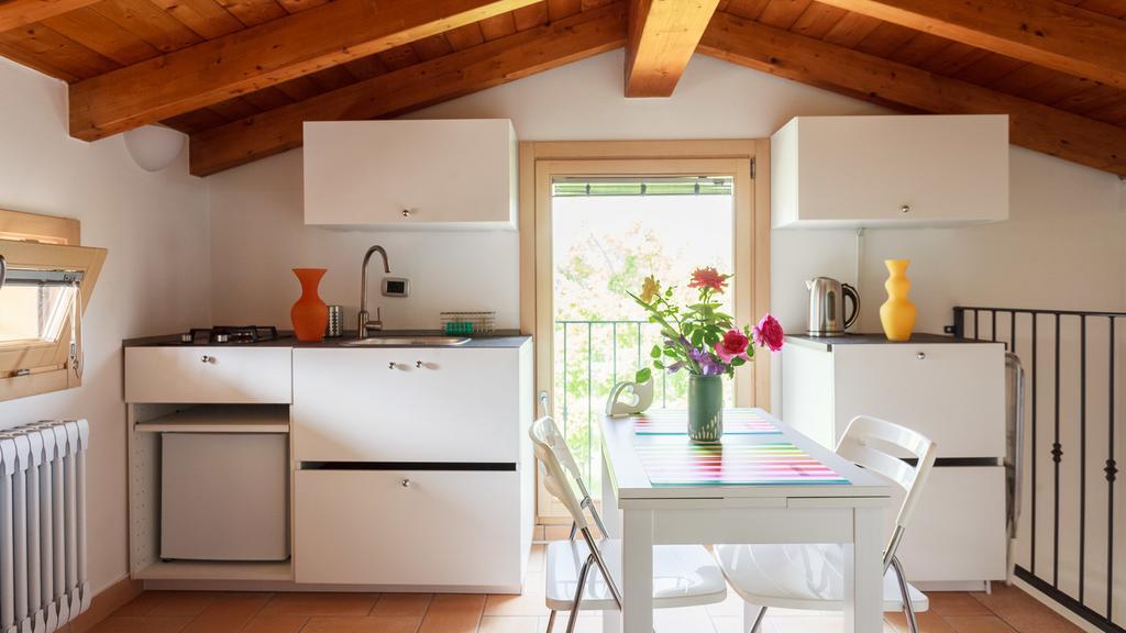 B&B Nido Sui Laghi San Donnino della Nizzola Kültér fotó