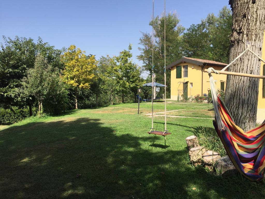 B&B Nido Sui Laghi San Donnino della Nizzola Kültér fotó